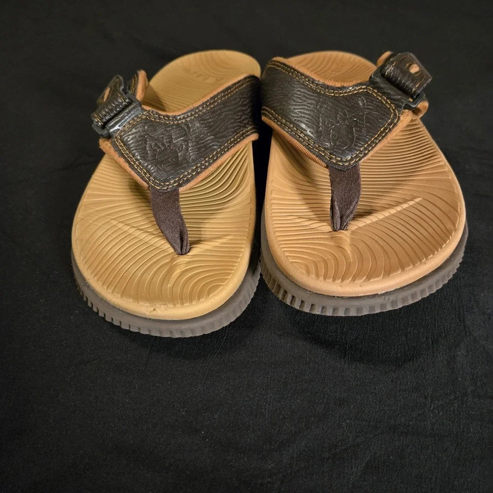 KUAiLU Sandals Mens Size 7 Brown Thong Adjustable Strap Casual Summer Comfort‎